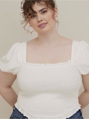 torrid white Puff Sleeve Square-Neck Crop Top